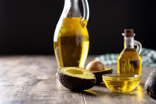 5 recettes de grand-mère à base d’huile d’avocat pour des cheveux en santé