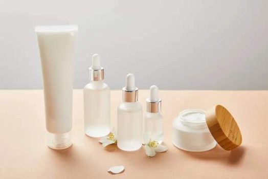 Clean Beauty : décrypter les étiquettes de vos cosmétiques