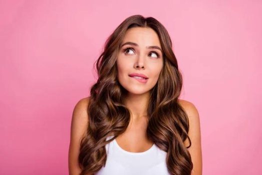 Retrouver des cheveux brillants et soyeux même avec des cheveux secs