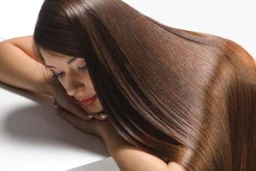 Lissage : le guide complet pour choisir la technique adaptée à vos cheveux